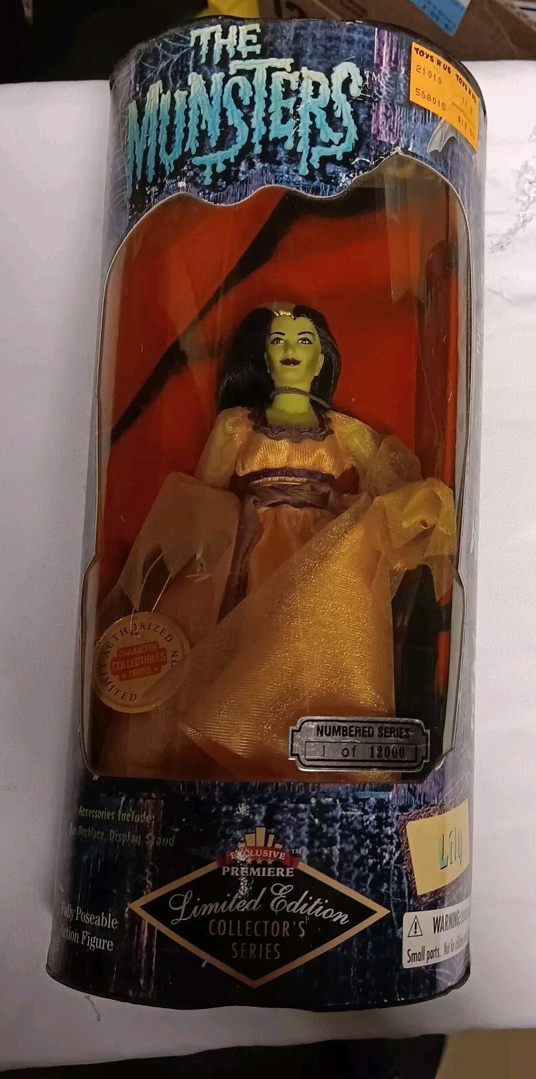 The Munsters Lily Figure Exclusive Premiere Limited Edition Collector's Series