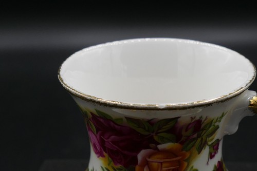 VINTAGE ROYAL ALBERT OLD COUNTRY ROSES Urn type vase - 3.5" 9cm - Picture 5 of 8