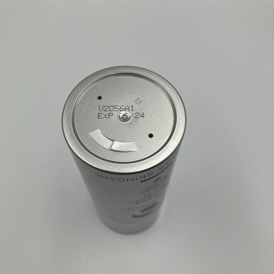 iS CLINICAL Extreme Protect SPF 40 – 100 g – Translucent - Image 2 of 4