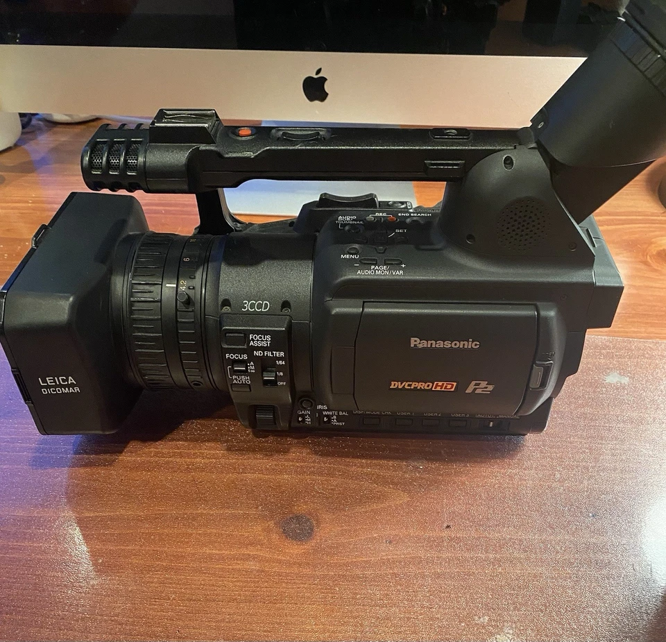 Panasonic AG-HVX200 Camcorder - - Image 2 of 4