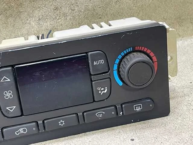 Controle climático automático de temperatura 15107730 compatível com 03-04 Chevrolet Avalanche h9 - Imagem 3 de 4