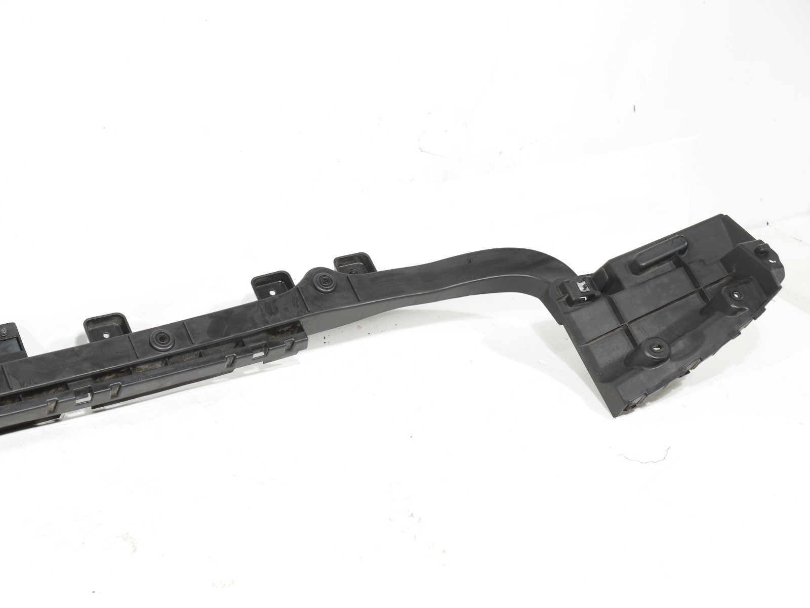 2014 - 2019 Maserati Ghibli Rear Bumper Bracket Support Cover Set Of 3 OEM 21k