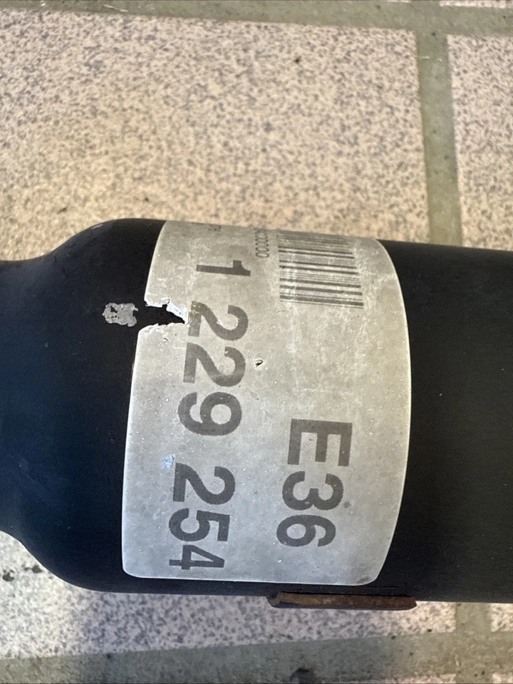 Transmissão manual 97-02 BMW Z3 Roadster eixo de transmissão fabricante de equipamento original - Imagem 3 de 4