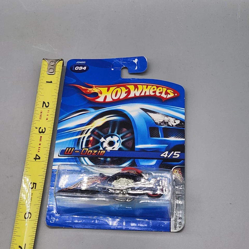 Hot Wheels Mattel W-Oozie Motorcycle Highway Horror 4/5 094 Die-Cast Sealed New - Image 4 of 4