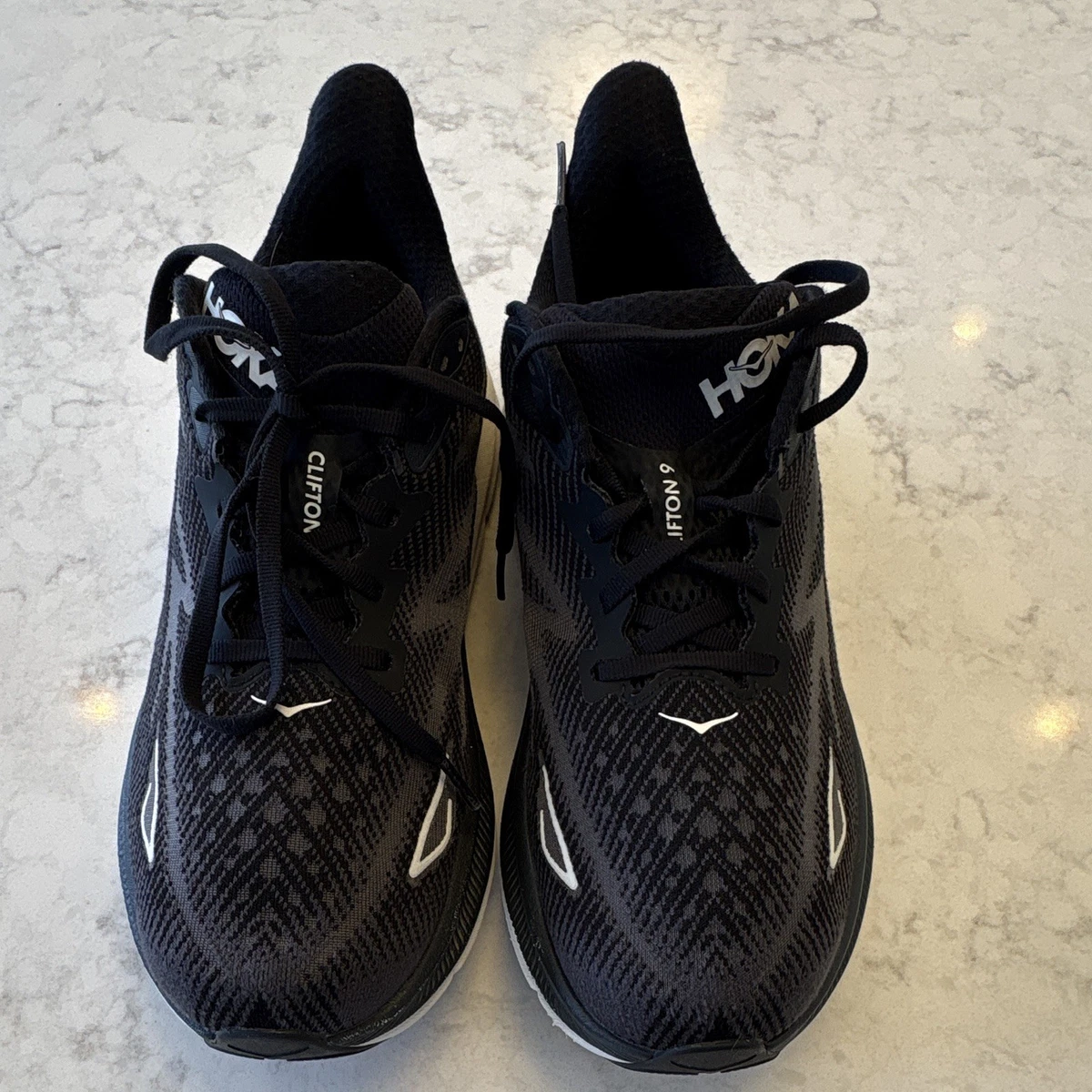 Hoka One One Clifton 8 running shoes sz 11 M blk wht athletic training outdoors HOKA CLIFTON 8 WOMEN main image 4
