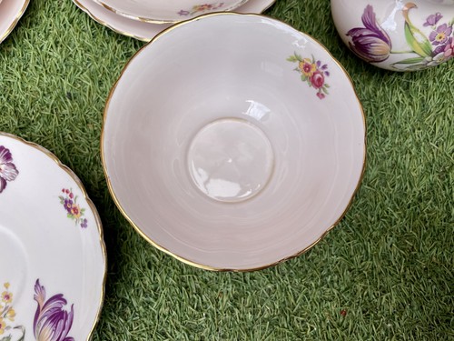 🍃 Vintage Tuscan Fine English Bone China Tea Set – “Montrose” Floral Elegance - Picture 9 of 20