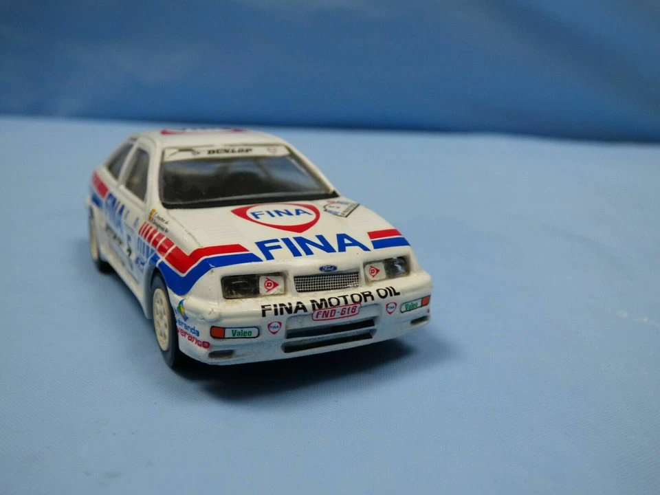Coche de juguete Ford Sierra RS Cosworth FINA 5 TROFEU 1:43 Grecia 1989 Acrópolis Rally Foto 3 de 4
