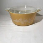 Vintage Pyrex Daisy Yellow Gold Casserole w/ Clear Lid 474-B 1.5 QT