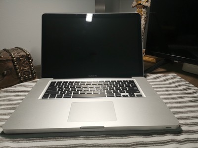 *****APPLE MACBOOK PRO A1286 15.4'' - MC371LL/A MINT WITH / UPGRADES*****