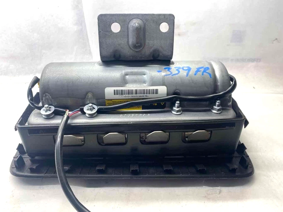 Bolsa de aire para tablero delantero Chevrolet Cobalt 2005-2006 airbag lado derecho del pasajero derecho OEM Foto 4 de 4