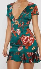 Pretty Little Thing Green FloralCrissCross Back Frill Hem Bodycon Dress Sz 0
