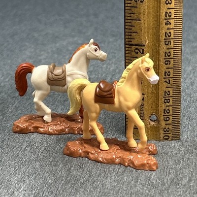 Mattel Spirit Untamed Micro Mini Horse Figurines Chica & Boomerang 2 Inch