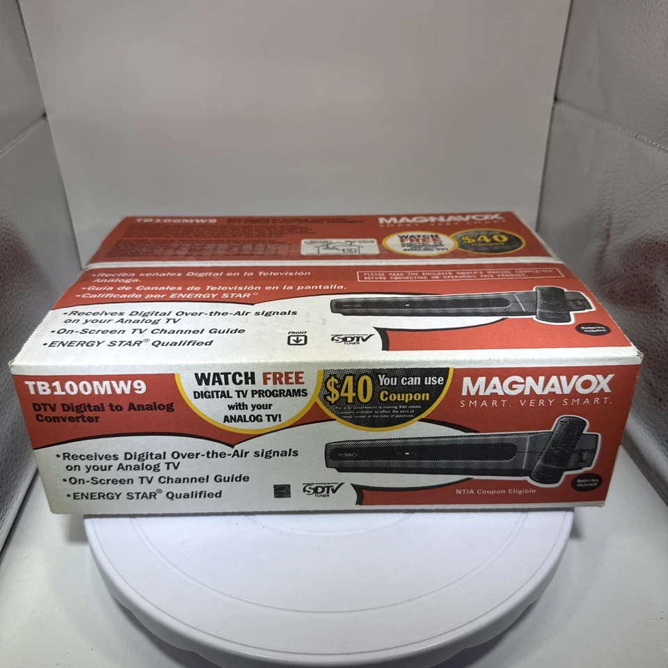 Magnavox DTV Digital To Analog TV Converter TB100MW9 w/ Remote Brand New Sealed - Image 2 of 4