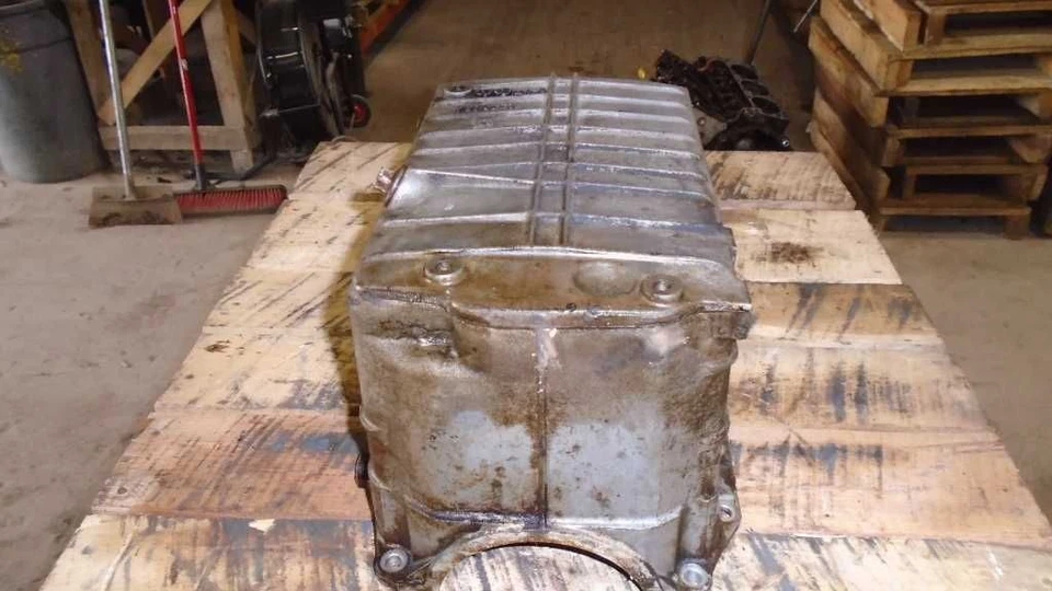 OIL PAN FITS 06-07 RENDEZVOUS 3.5L 588516 - Imagem 2 de 4