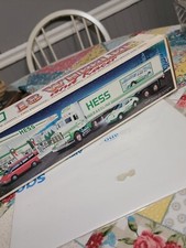 1992 Hess  18 Wheeler and Racer, NEW IN BOX