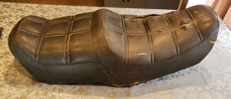 Sillín de asiento de motocicleta vintage OEM Honda CB1000 cuero negro CB 1000 Foto 3 de 4