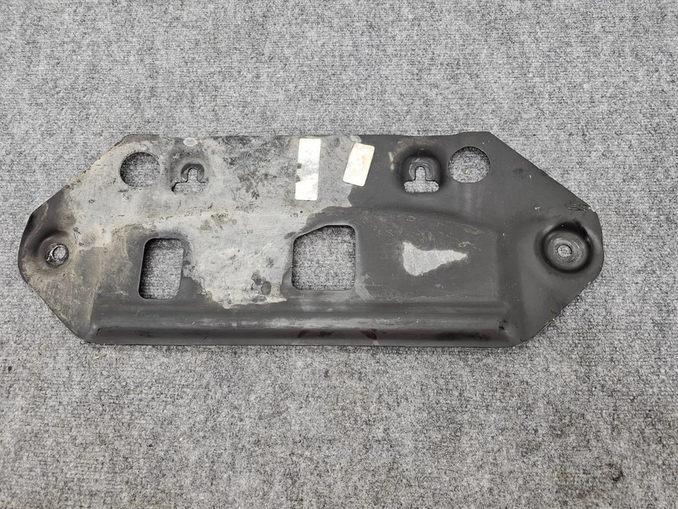 DODGE DURANGO GT 11-26 AWD DEBAJO DEL COCHE PROTECTOR CONTRA SALPICADURAS MOTOR SOPORTE MONTAJE Foto 2 de 4