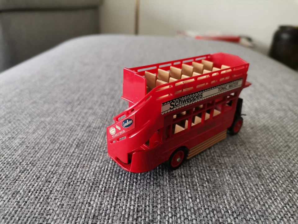 A.E.C.S. Type Bus 1922 Matchbox Models of Yesteryear vintage Made in England by - Photo 2/3