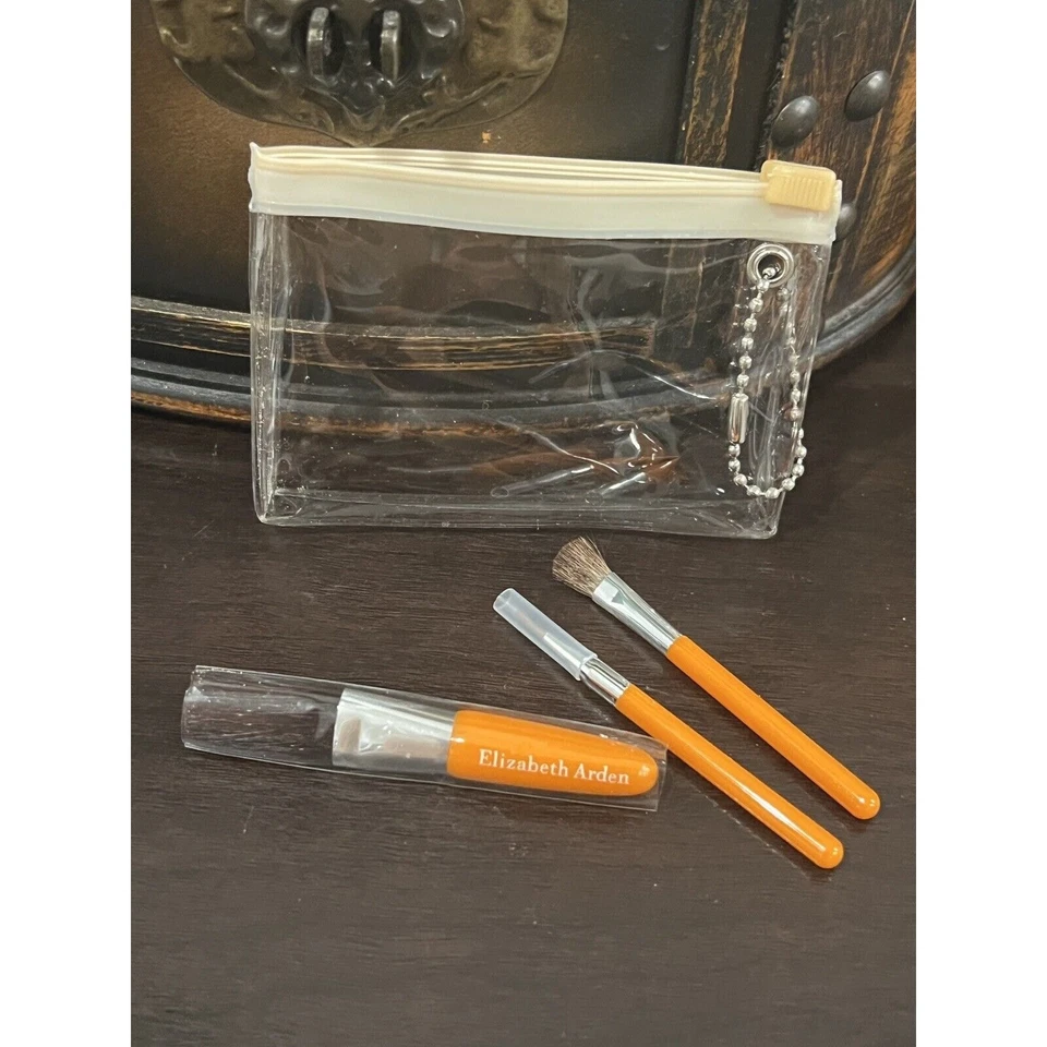2x Elizabeth Arden 3 piezas tamaño de viaje naranja pinceles de maquillaje y estuche NUEVO Foto 3 de 4