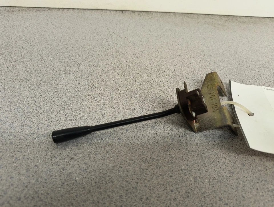 1969-1974? Interruptor y soporte de sobremarcha usados Volvo 142 144 145 164 Foto 3 de 4