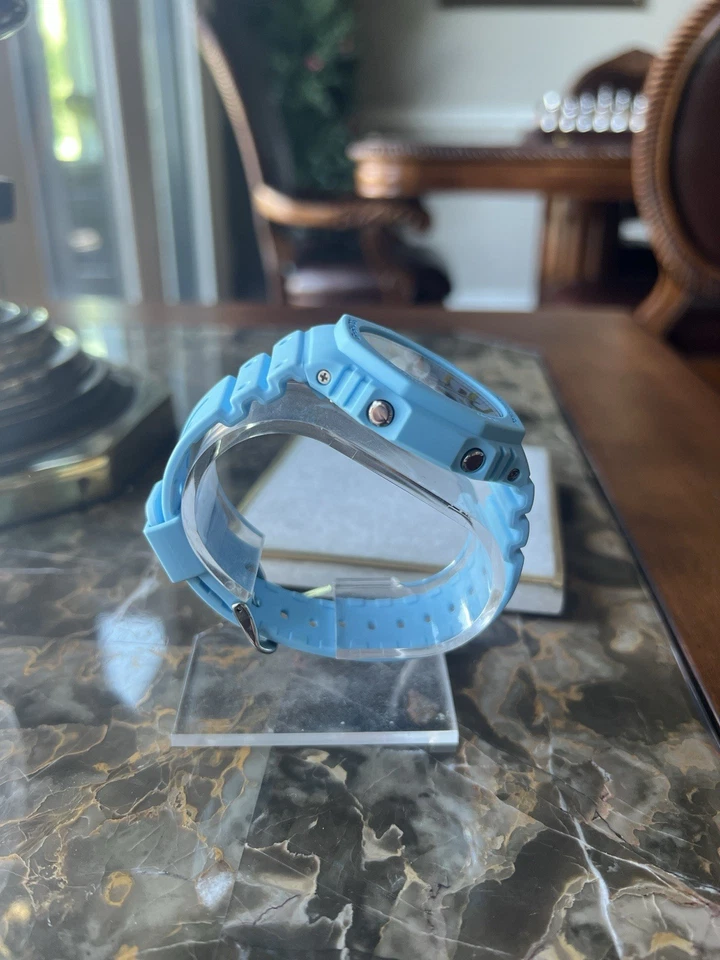 Marcadores de hora/índice personalizados Casio G-Shock GA-2100-2A2 azul y arco iris MOD de EE. UU. Foto 3 de 3