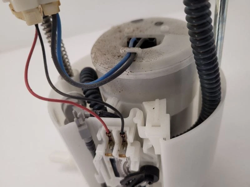 Conjunto de bomba de combustible Lincoln MKX 2011-2015 AWD BT4Z9H307C Foto 2 de 4