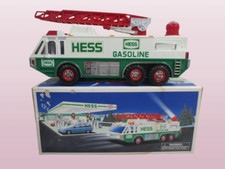 VINTAGE HESS GASOLINE EMERGENCY TRUCK 1996 COLLECTORS GAS & OIL TOY BOXED DETAIL