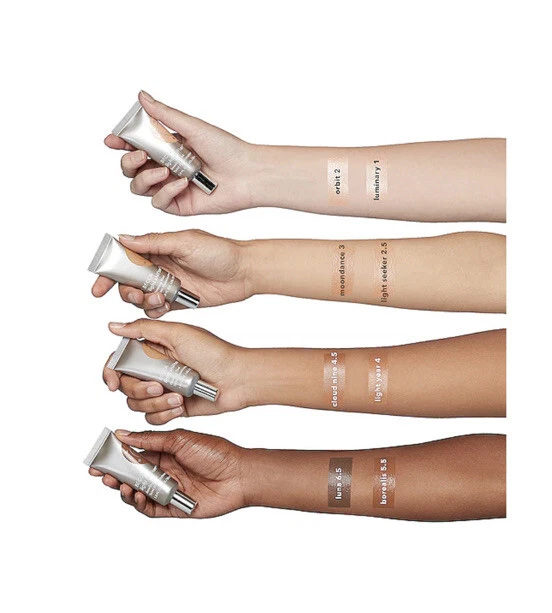 BECCA Light Shifter Dewing Tint Light Seeker 2.5 Light Golden Tinted Moisturizer - Image 3 of 4