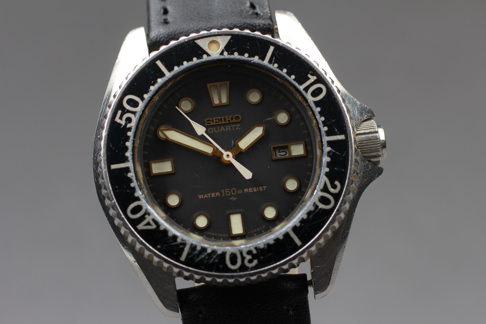 2625-0010 Seiko 37mm [Exc+5] Black 1980 Diver Men's Date Watch Silver Qz Vintage - vintagewatches.pk