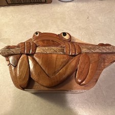 Boîte puzzle grenouille fait main