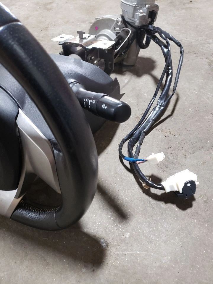 Coluna de direção base de mudança de piso ignição sem chave compatível com 11-16 SCION TC 1412827 - Imagem 2 de 4