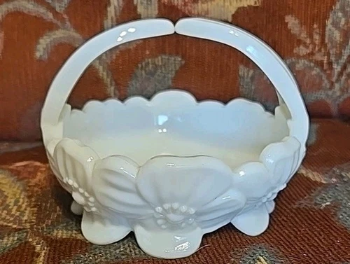 Vtg Westmoreland Milk Glass Split Handle Basket Pansy Flowers Blossoms