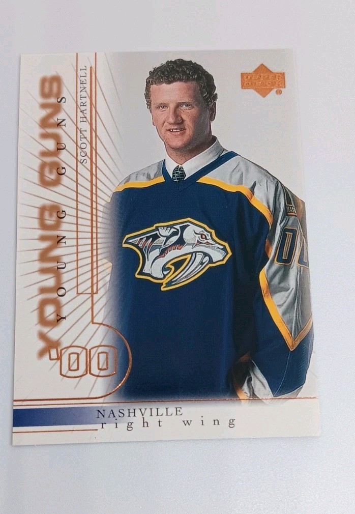 2000-01 Upper Deck - Young Guns Scott Hartnell #226 (RC)