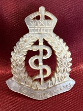 Lovely WW1/2 RAMC Royal Army Medical Corps MOP sweetheart Brooch w/pin