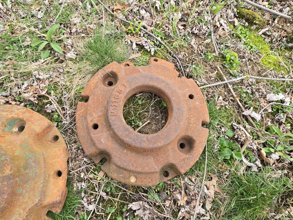 Peso de rueda delantera John Deere M1168T para MT, 40, 420, 430, 435 1010  Foto 3 de 4