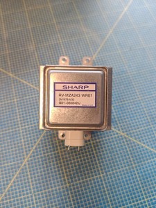 Sharp RV-MZA243 WRE1 Mikrowelle Magnetron 2M167B-M32 G31-083842U