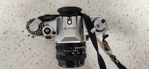 Vintage Canon AE-1 Kamera 35mm ungetestet gebraucht sehr schön - Bild 9 von 14