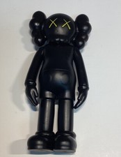 MEDICOM KAWS Companion Designer & Urban Vinyl Action Figures MEDICOM KAWS Companion Designer & Urban Vinyl Action Figures