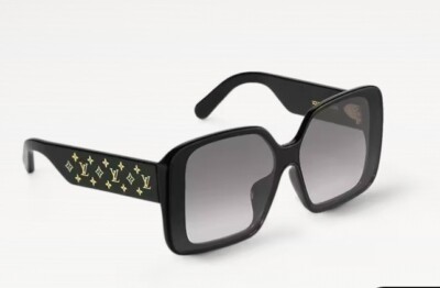 Louis Vuitton Monogram Square