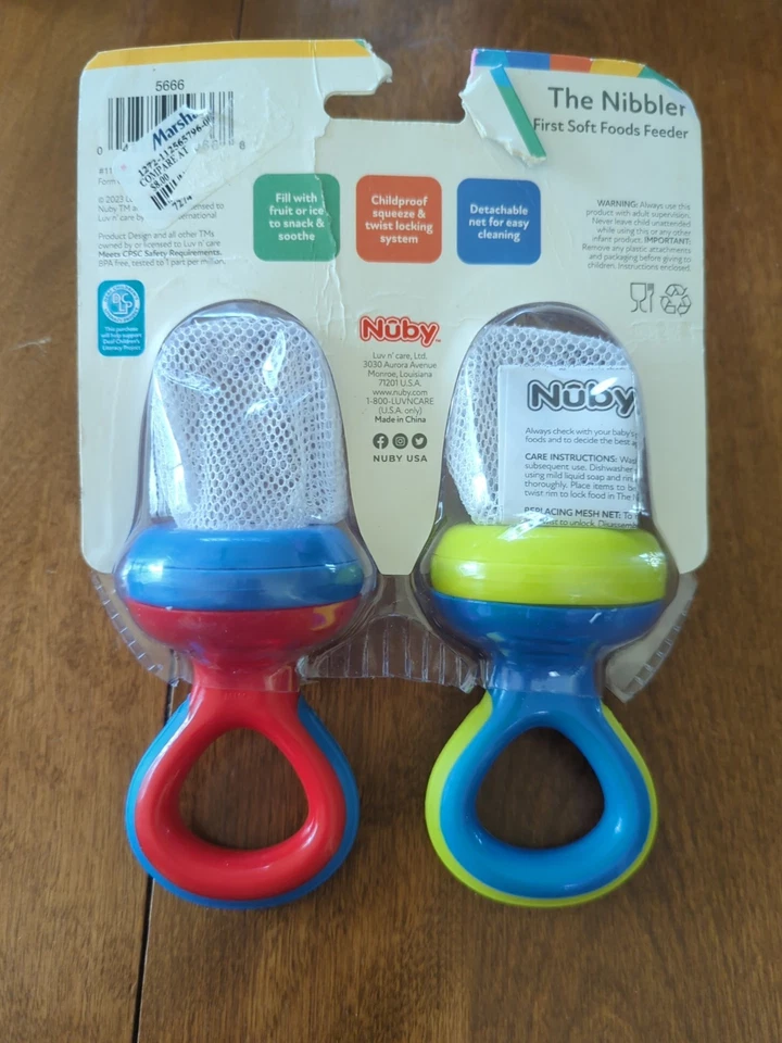 Paquete de 2 alimentadores de malla Nibbler Nuby sin BPA rojo/azul y azul/verde Nip Foto 3 de 4