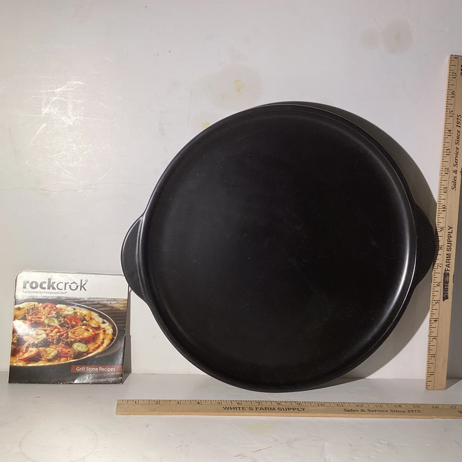 Pampered Chef Rockcrok Grill Stone Pizza Round 15-inch