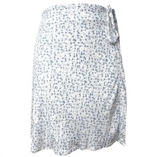 Brandy Melville Genevieve Blue White Floral Wrap Mini Skirt Size Small Medium