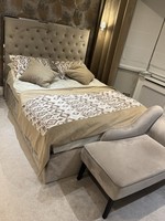 King size Ottoman Bed ( Hardly Used, Excellent Condition) 