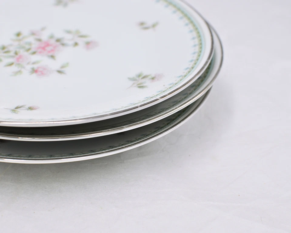 Noritake Jardine 6208: 4 Side Plates / Bread Plate - Replacement Plate - Image 2 of 4