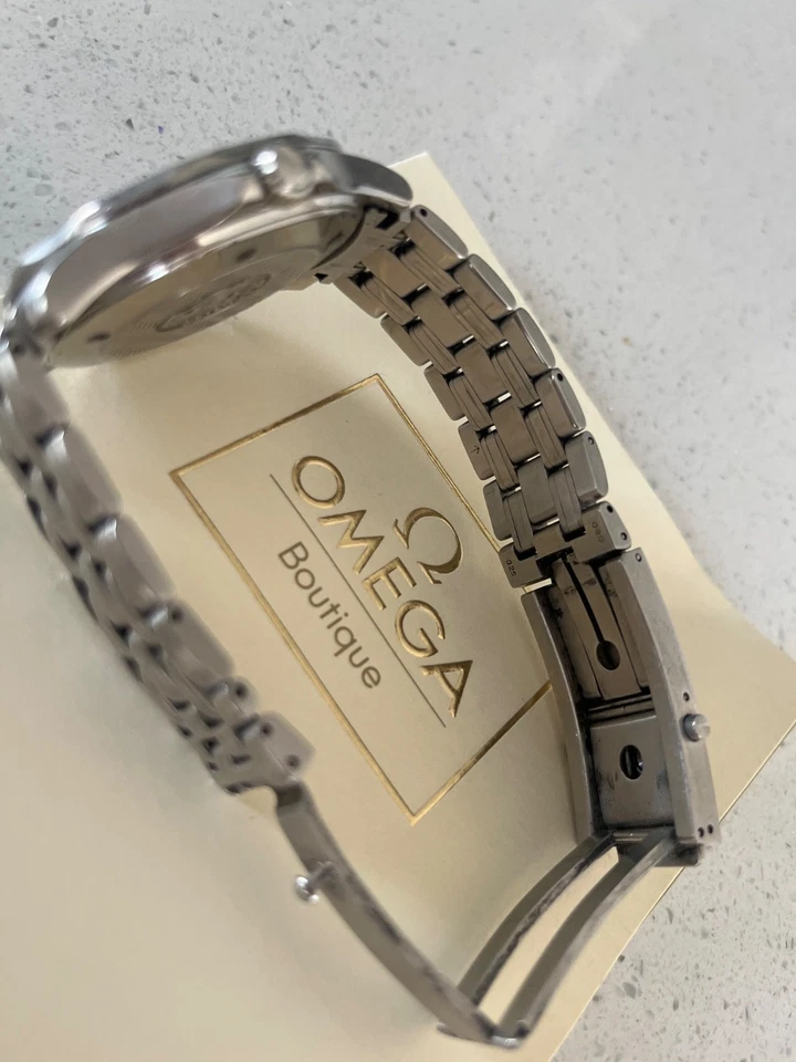 OMEGA Seamaster Professional Blue Men's Watch - 2221.80 - image 3 of 4