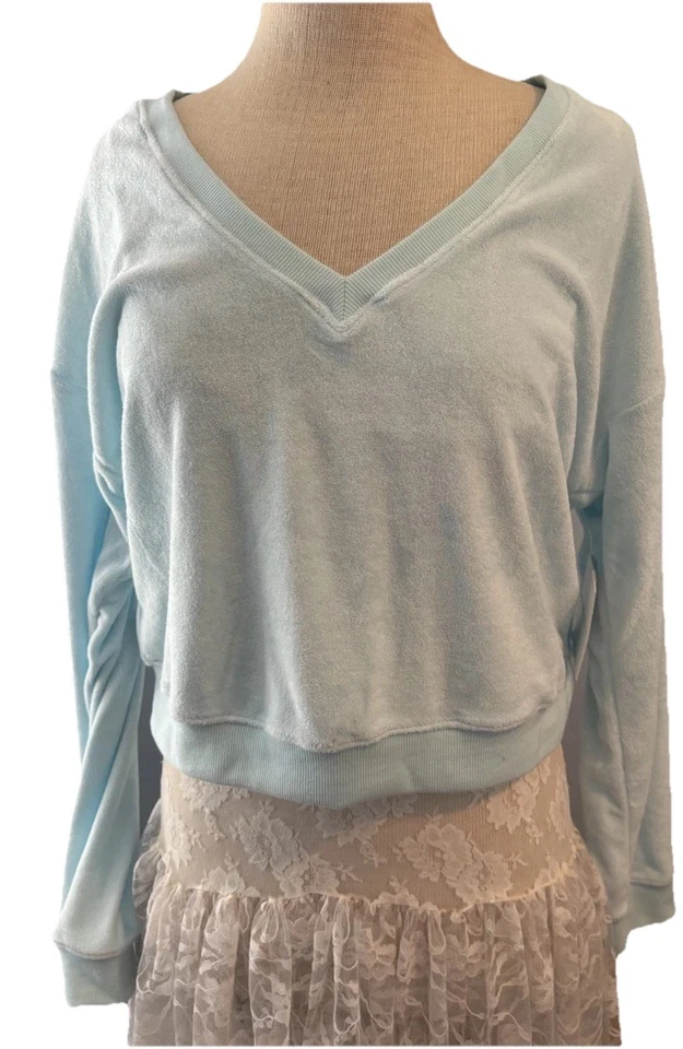 Beyond Yoga Cropped Terry Sweatshirt Size Medium Baby Blue Gym Casual - image 3 of 4