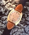 VINTAGE 1972 Men’s TIMEX MARLIN w/Date, VG Cond. Gold Linen Dial - RUNNING FINE