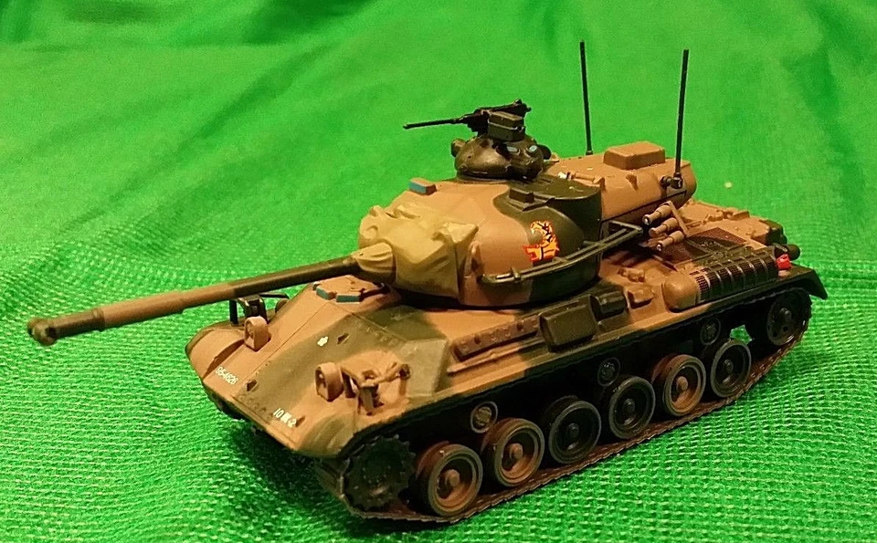 1° MODELLINO CARRO ARMATO DE AGOSTINI 95 - 4626 01/18 - Immagine 2 di 4