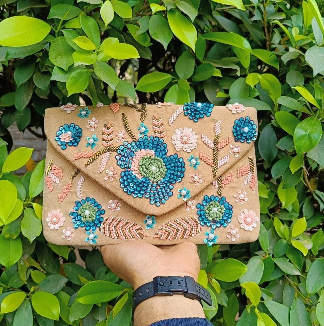 Party wear hotsell purse