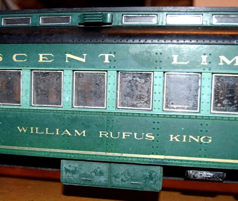 Aristocraft Trains G Scale Heavyweight Southern Crescent Coach 31305 - Image 2 of 3